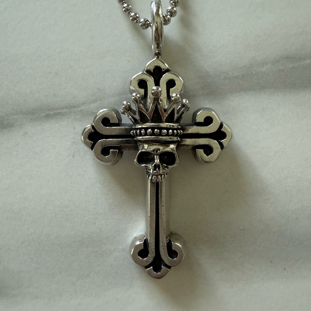 King Baby Studio Silver Cross Pendant Necklace - Picture 4 of 9